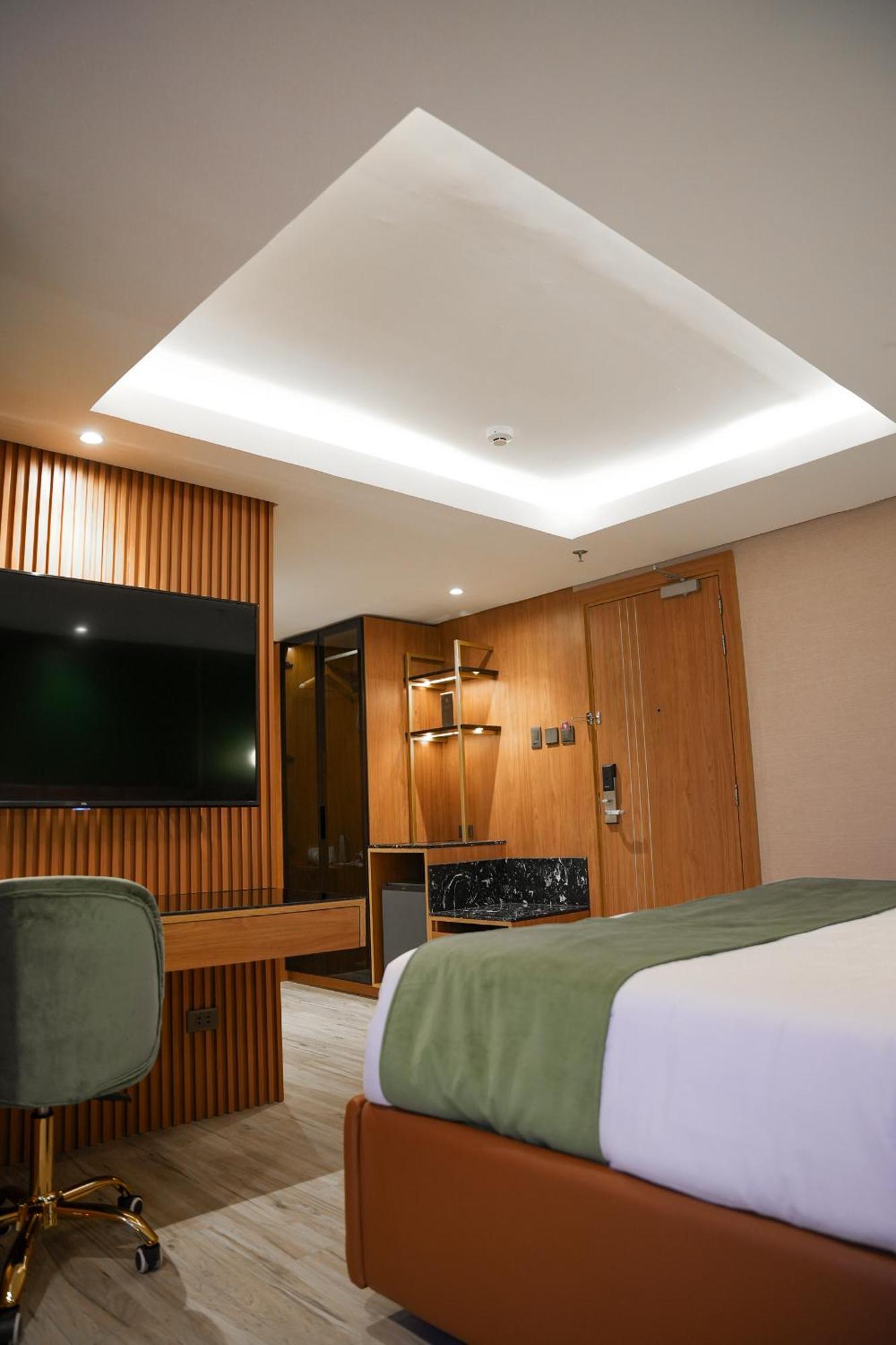 Ironwood Hotel Tacloban Eksteriør billede