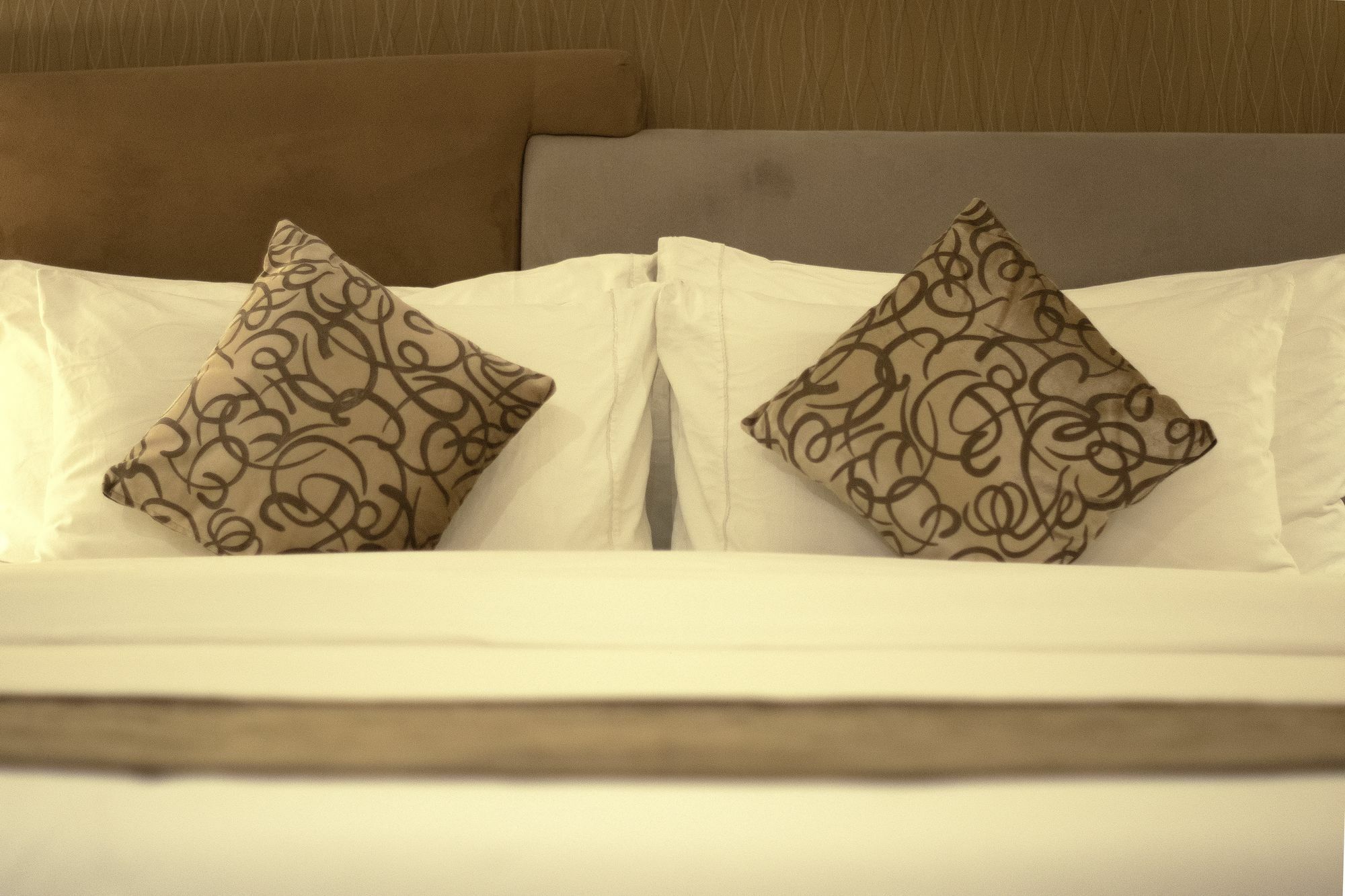 Ironwood Hotel Tacloban Eksteriør billede