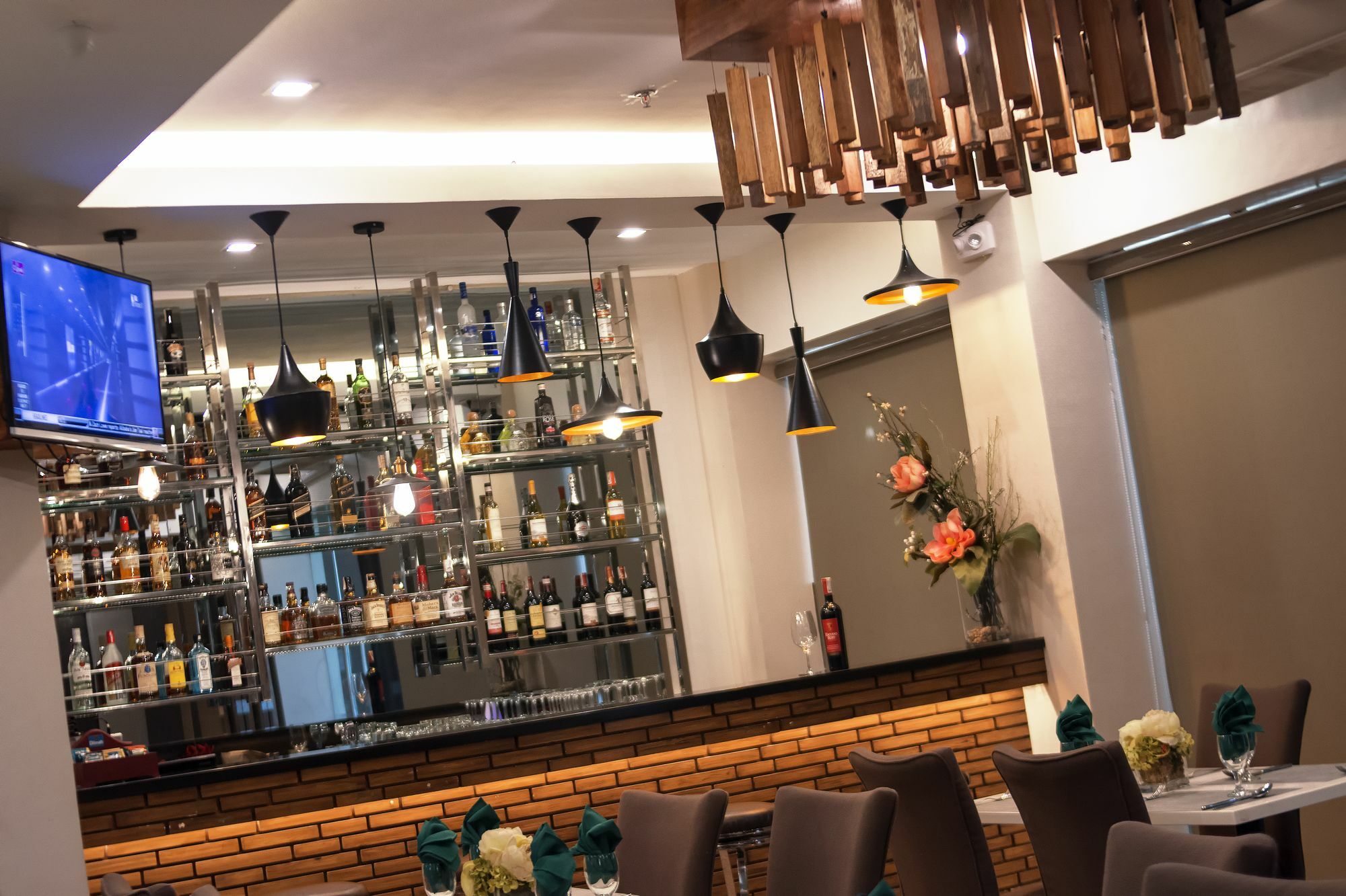Ironwood Hotel Tacloban Eksteriør billede